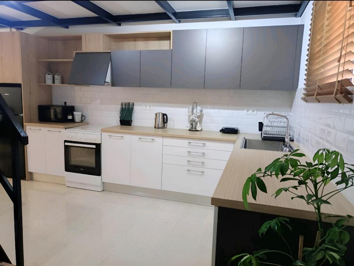 Loft Apartment Venga Rethymno Esterno foto
